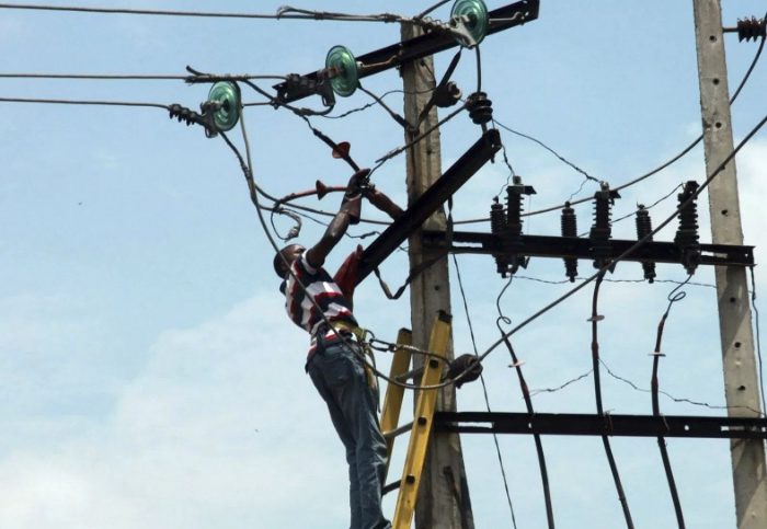 RESTRUCTURE THE POWER SECTOR OF NIGERIA NOW OR BECOME THE POOREST NATION ON EARTH IN NO DISTANT FUTURE